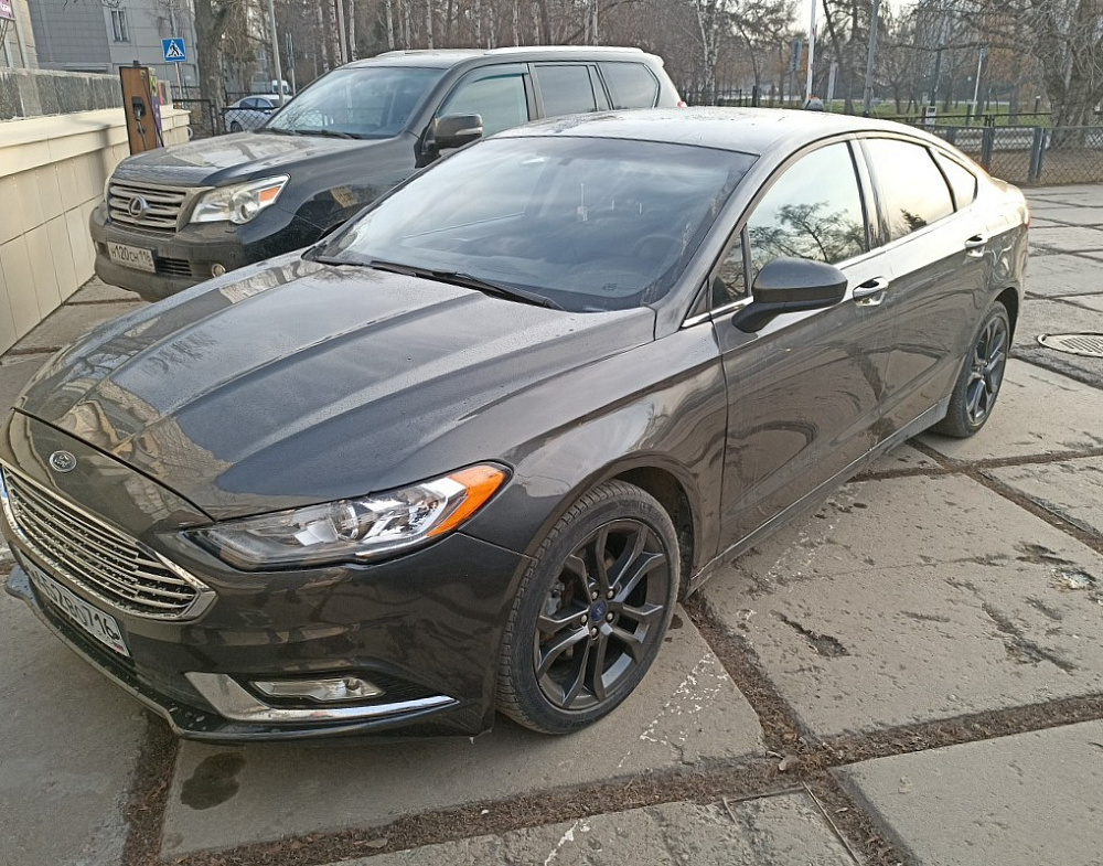 Ford Fusion (North America) 1.5 AT, 2018, 136 000 км.